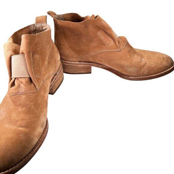 Eileen Fisher Tan Leather Ankle Boots Elastic Gore Low Block Heel Pull Tabs Sz 8 - Picture 5 of 16